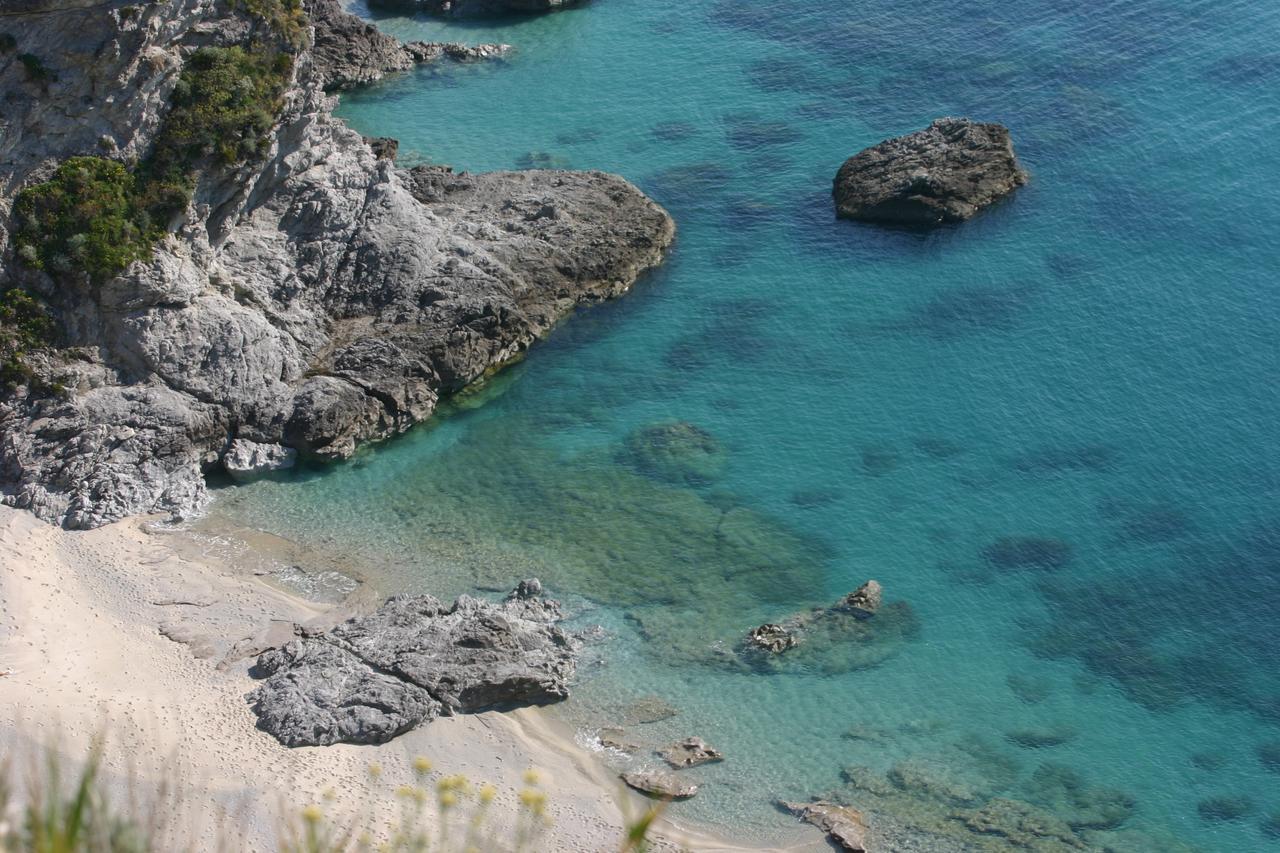 Hotel A Turri Capo Vaticano Zewnętrze zdjęcie